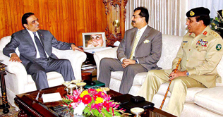 PM, Army Chief Call on President